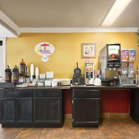 Super 8 By Wyndham Baton Rouge/I-12酒店 外观 照片
